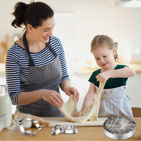 ESNOY Pan Dulce conchas bake evenly with this durable mold.