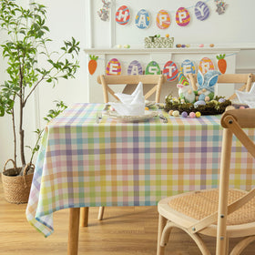 Essifunia checkered tablecloth closeup shows durable waterproof fabric for spills.