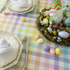 Essifunia checkered tablecloth gingham pattern enhances versatile table styling.