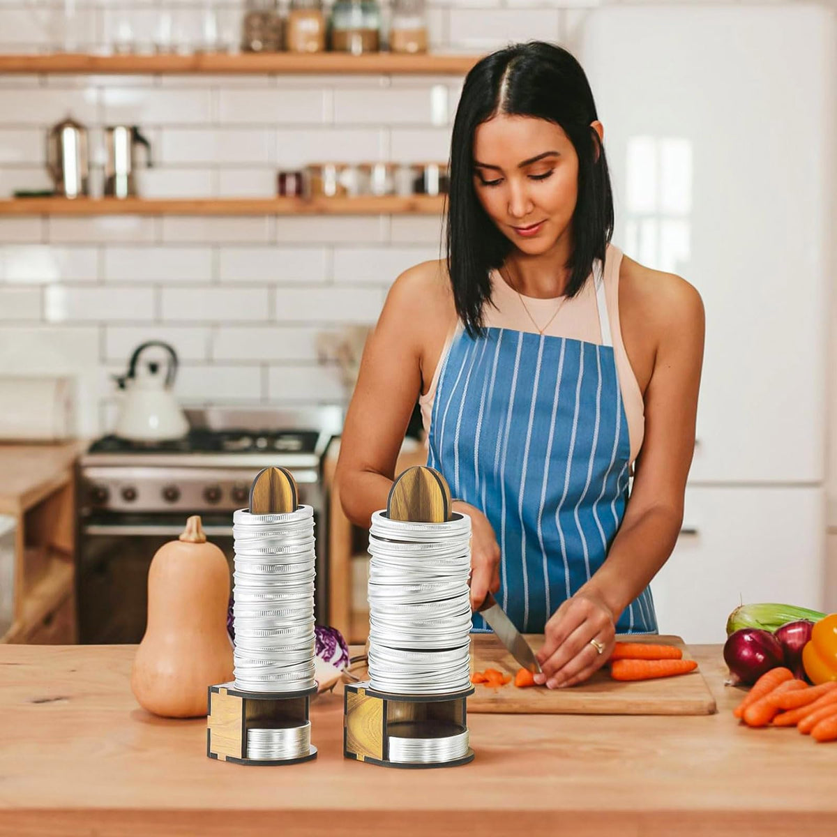 Ethlomoer two-size lid holder fits regular and wide-mouth jars