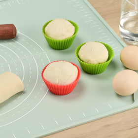 EuChoiz easy-clean silicone mat wipes clean with warm soap and water