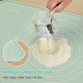 EuChoiz pastry mat edge heightening shows raised rim to prevent spills