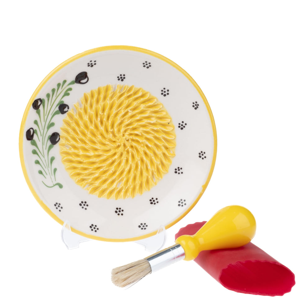 EVANILIFE handmade ceramic garlic grater plate close-up, unique glaze enhances kitchen aesthetics.