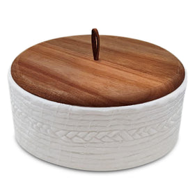 Everbrook tortilla warmer with ceramic lid keeps tortillas warm for entertaining