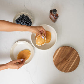 Everbrook tortilla warmer holds up to 24 tortillas for family meals