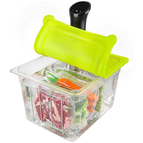 EVERIE 12Qt container with collapsible lid for organized sous vide baths.