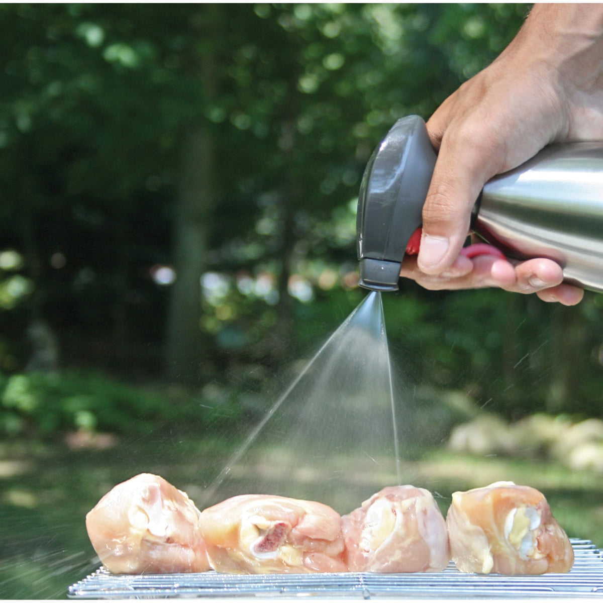 Each pull delivers 1.35 ml for precise portion control.