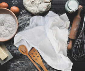 Excellent Deals Flour Sack Towel for drying dishes and glassware, lint-free.