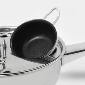 EXCELSTEEL stovetop brunch pan in action for poached eggs.