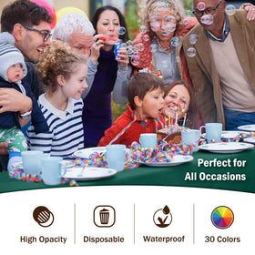 Exquisite packaging image shows convenient disposable tablecloths for events.