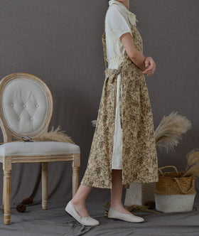 FADUOFA kitchen use cross-back apron suitable for various tasks in the kitchen