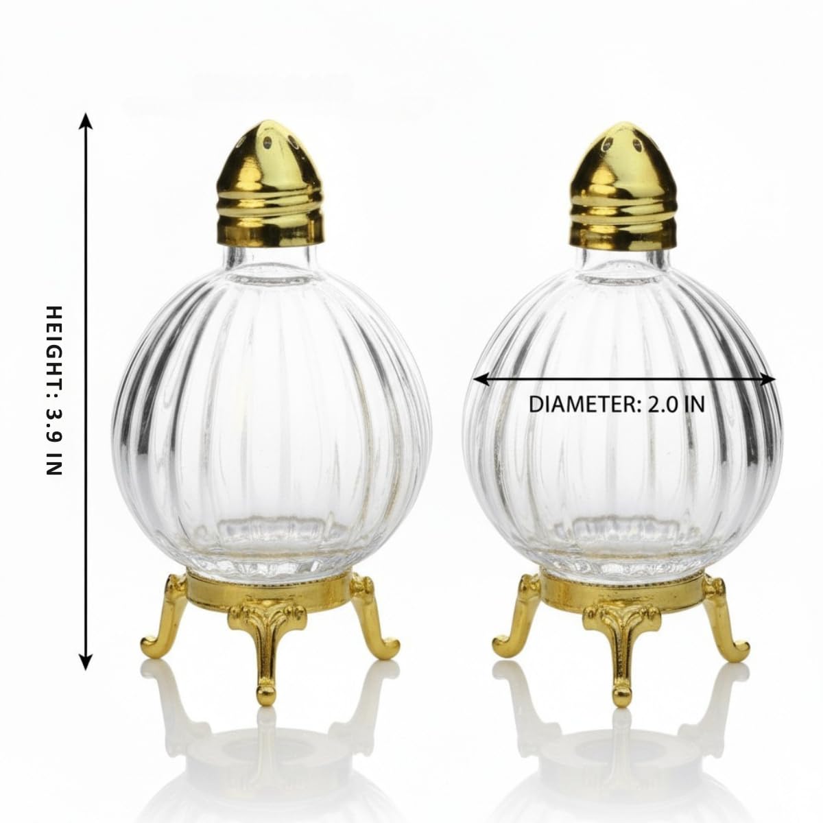 Fairturk glass pepper shaker with globe design for precise seasoning.