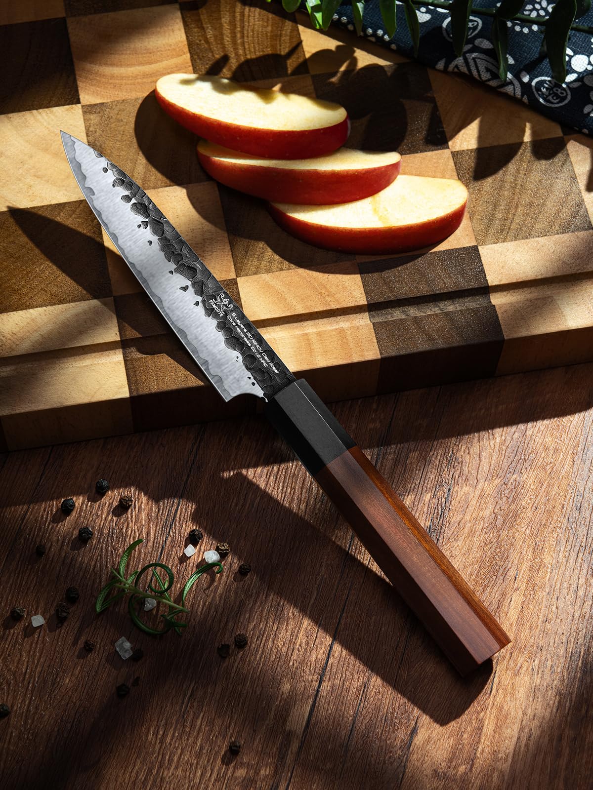 FAMCÜTE Japanese steel 9CR18MOV with high hardness for durable performance.