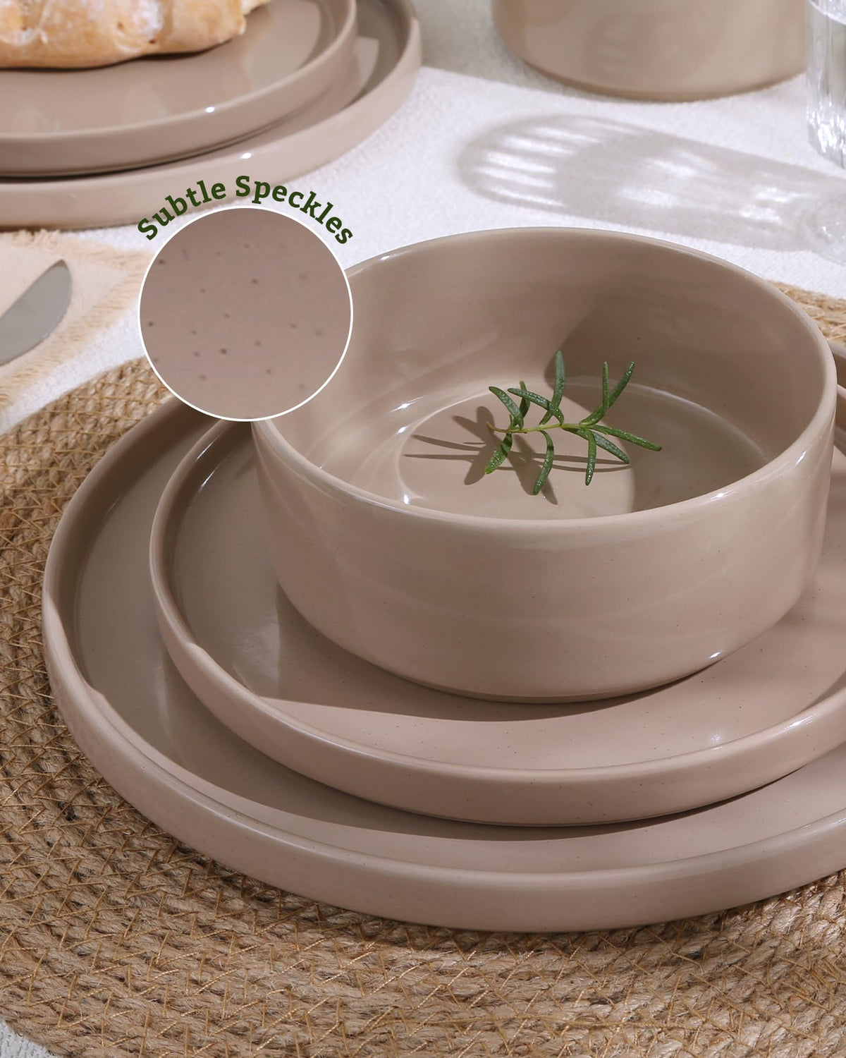 Famiware Nebula 5.5-inch cereal bowl, stackable for compact storage.