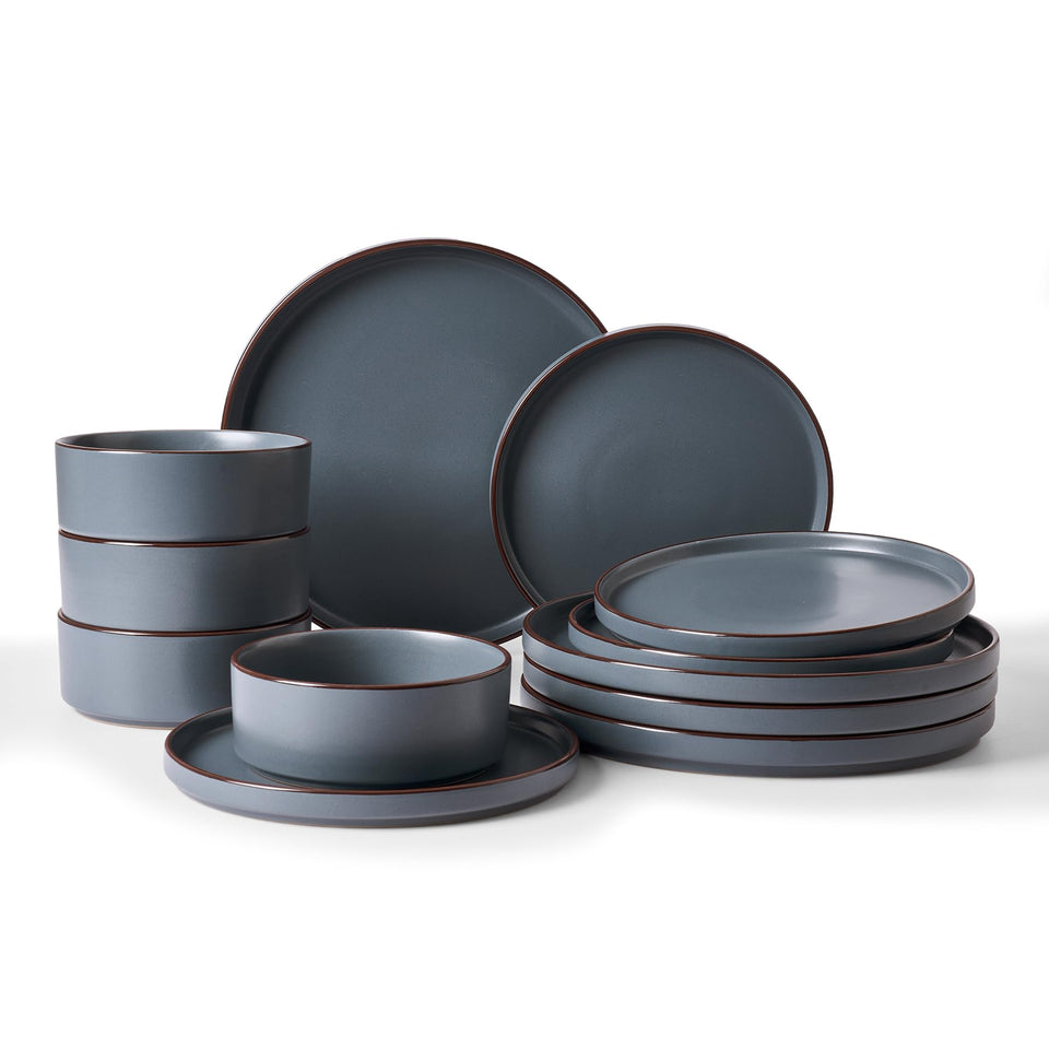 Famiware Nebula Ridge dinner plates with charcoal glaze for everyday meals