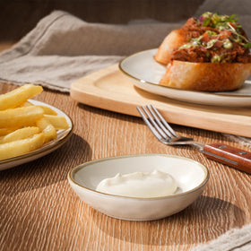 Famiware Ocean series handcrafted glaze bowls add elegant serveware for gatherings.