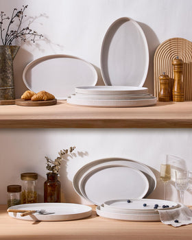 Famiware stackable oval platters with secure packaging protect during transit