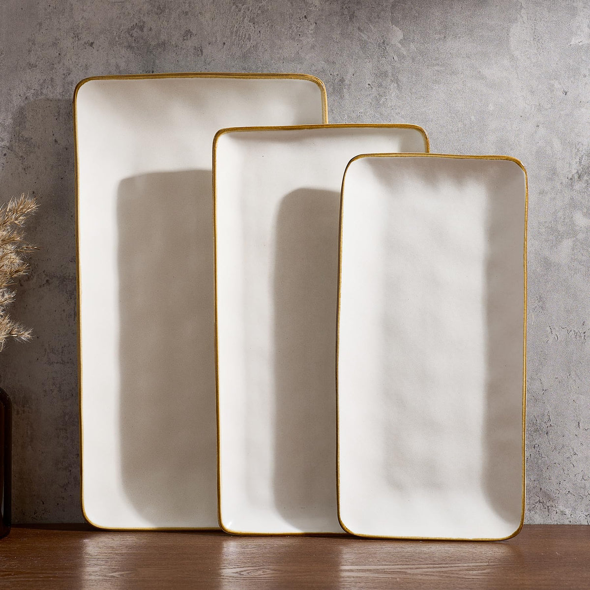 Famiware rectangular large serving platter, top view for entertaining