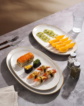 Famiware wave design close-up shows textured surface for elegant serving