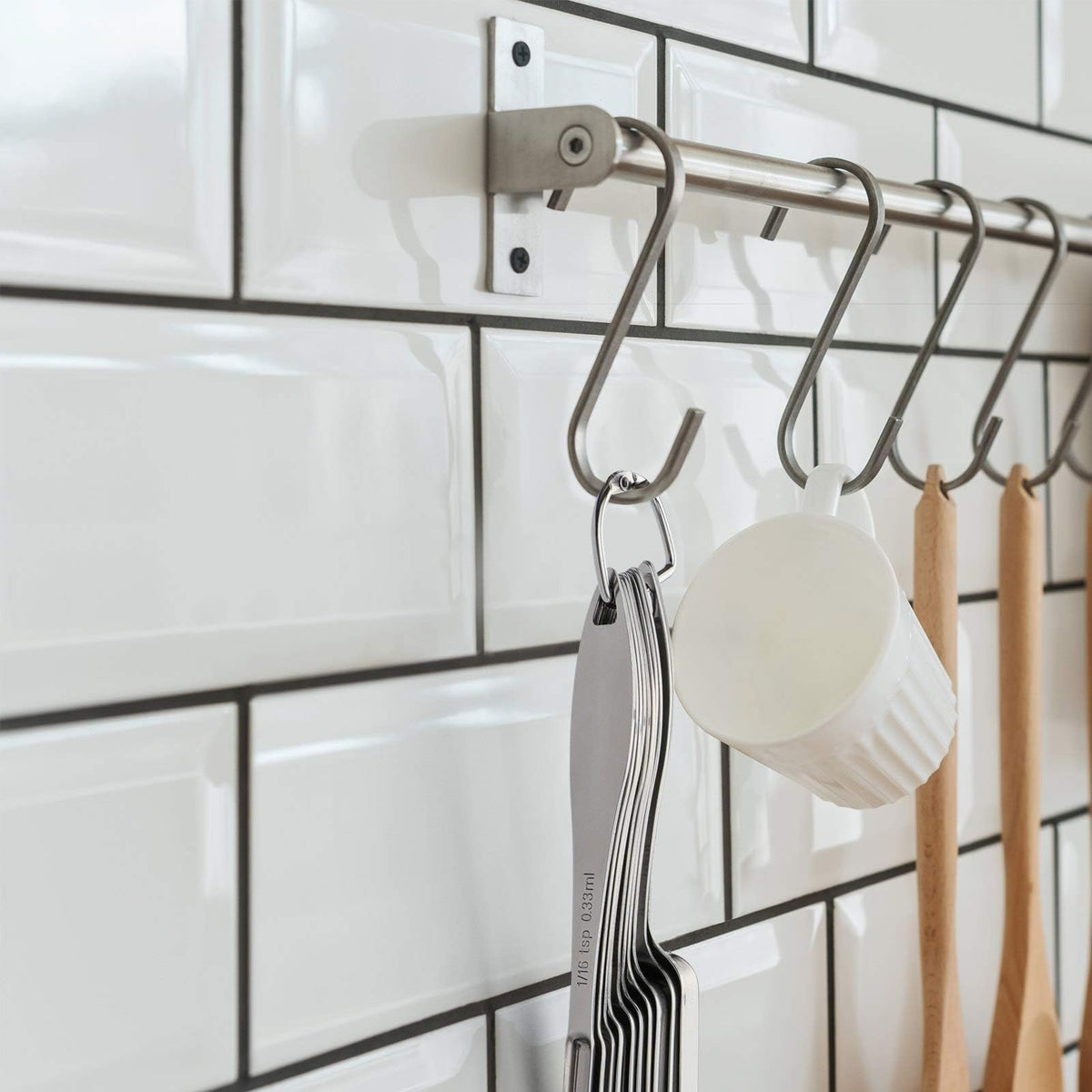 FANGSUN long handles provide a comfortable measuring grip