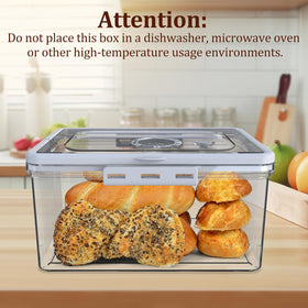 Four buckles secure the lid for spill-free storage.