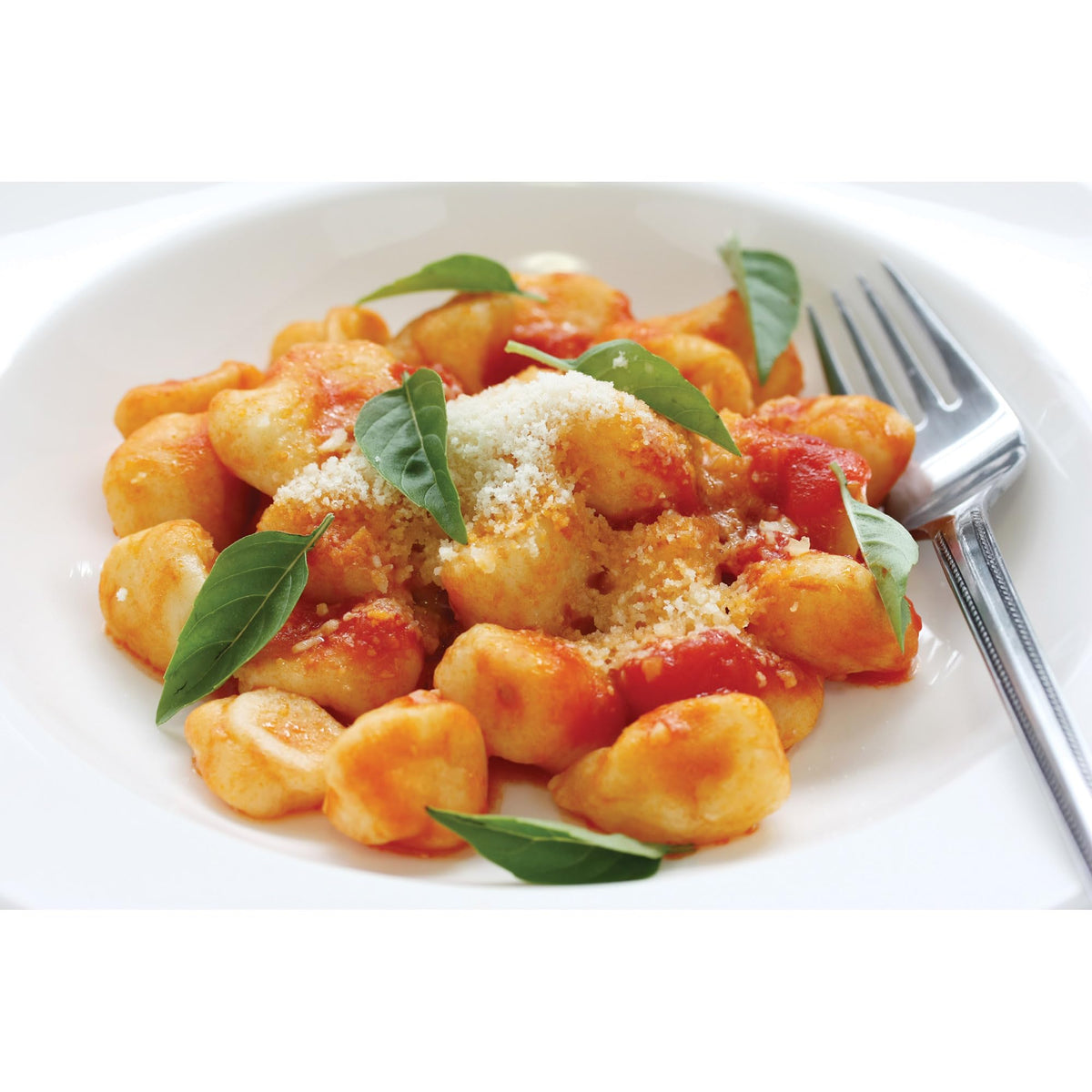 Fante's ridge-imprint board boosts sauce absorption in homemade gnocchi