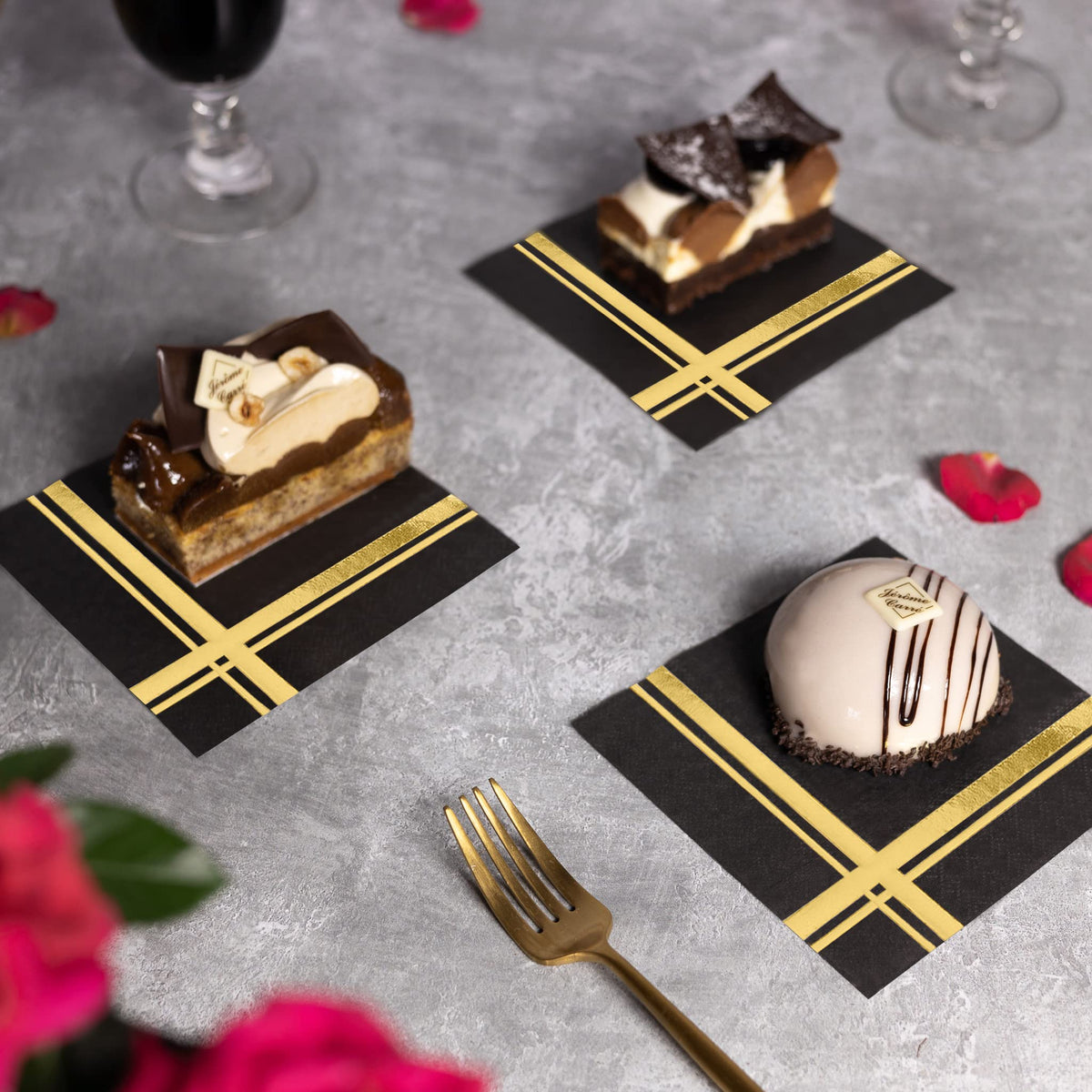 Fanxyware Blissful Crossing enhances table décor for weddings and dinners