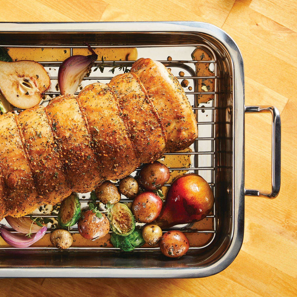 Farberware roaster is dishwasher safe for effortless cleanup.