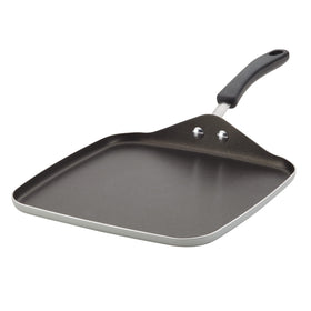 Farberware Cookstart DiamondMax square griddle with burgers for quick weeknight meals.