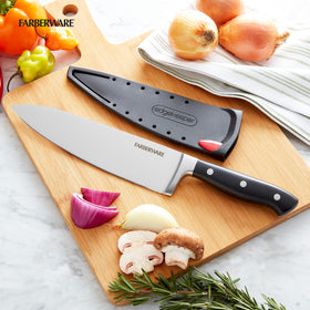 Farberware Edgekeeper knife close up with sharp edge detail