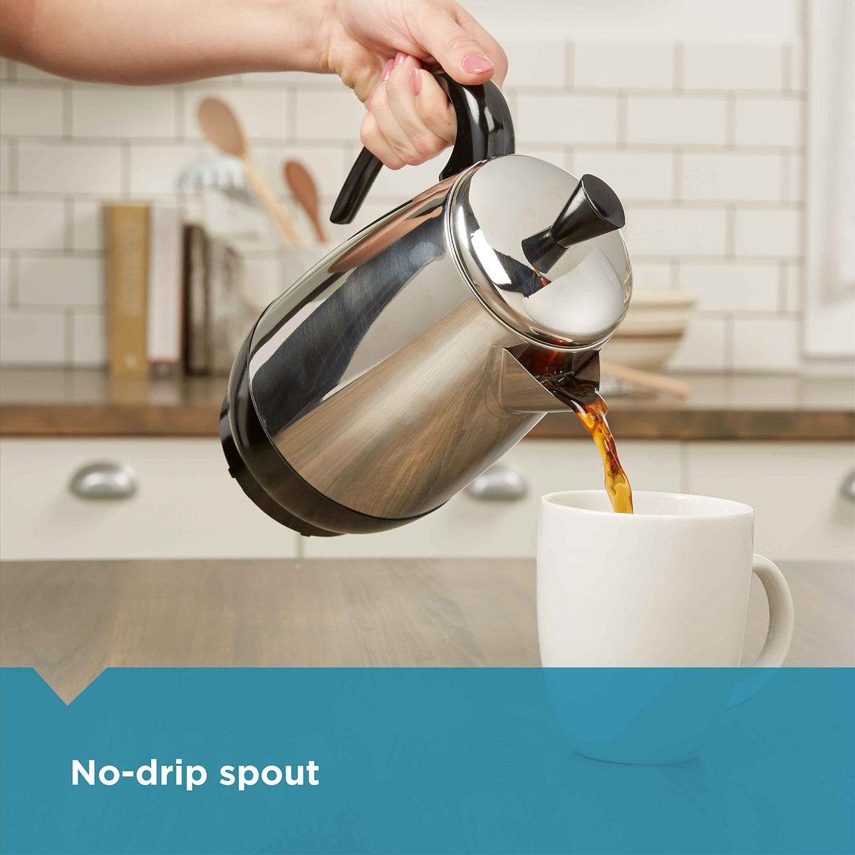Farberware keep-warm function maintains heat after brewing