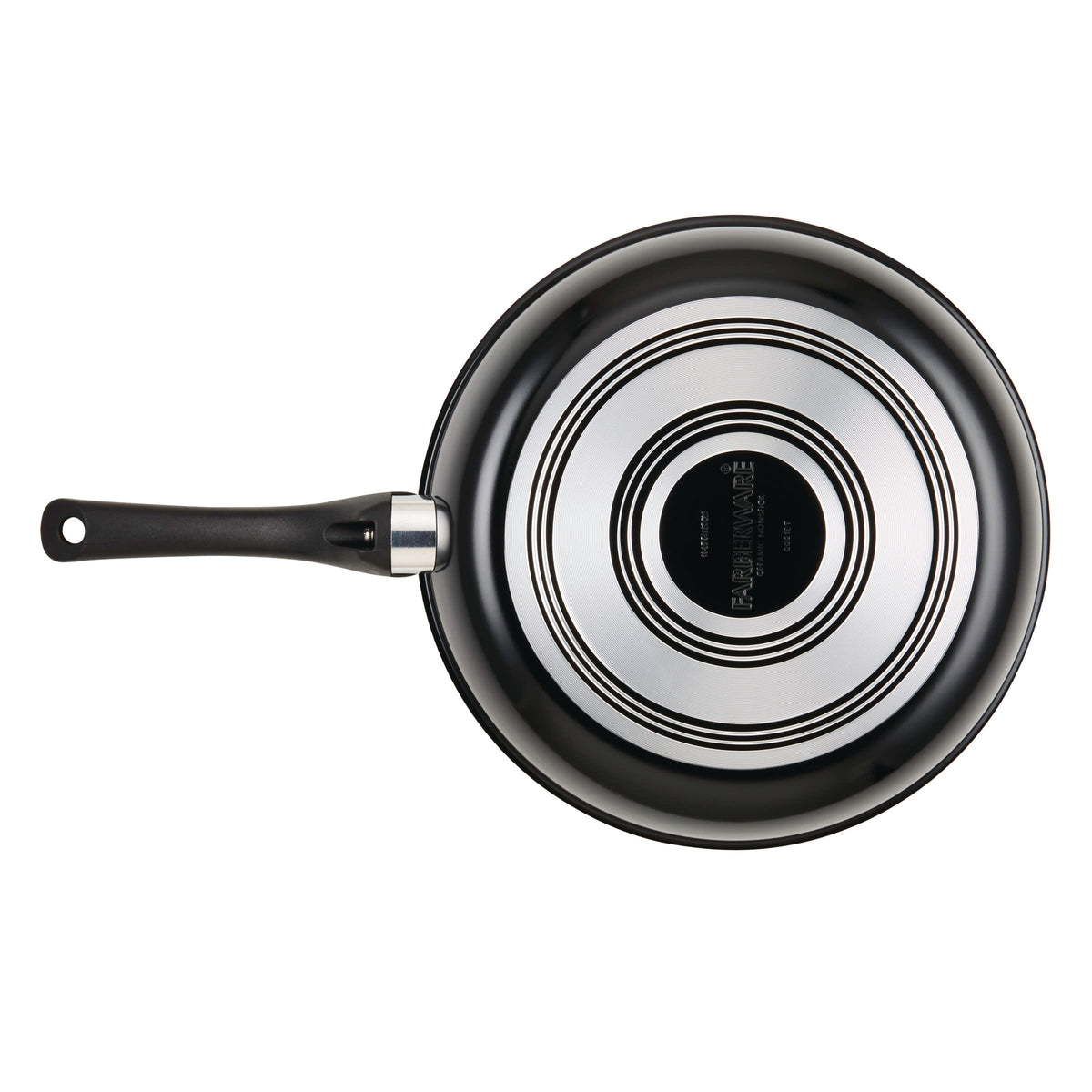Farberware Glide pan in action for sautéing vegetables
