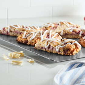 Farberware Golden Bake sheet browns cookies evenly.