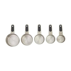 Farberware 1/4 cup with etched marks for precise baking