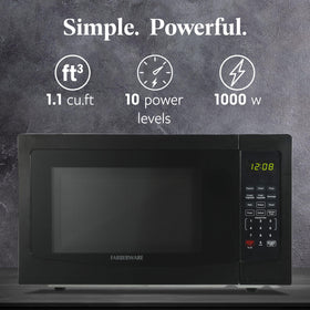 Farberware microwave with 1000W power for fast heating of leftovers.