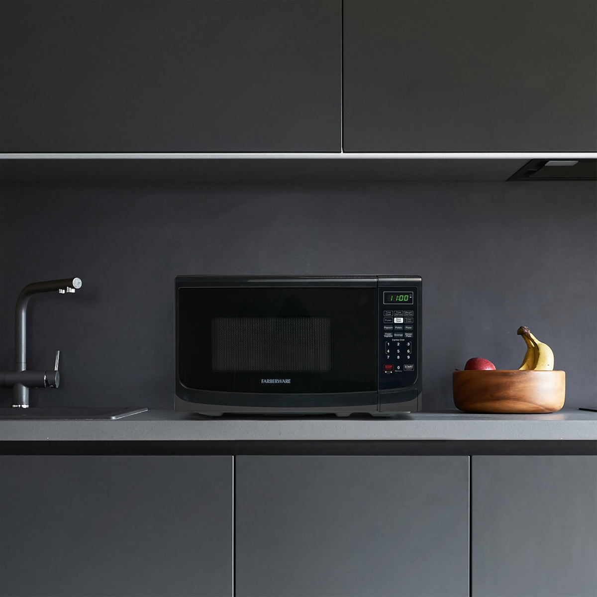 Farberware microwave child safety lock adds family safety.