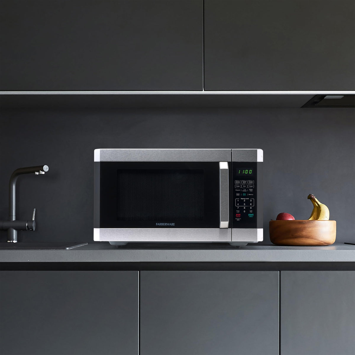 Farberware microwave safety lock for child-friendly kitchen use