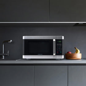 Farberware microwave safety lock for child-friendly kitchen use