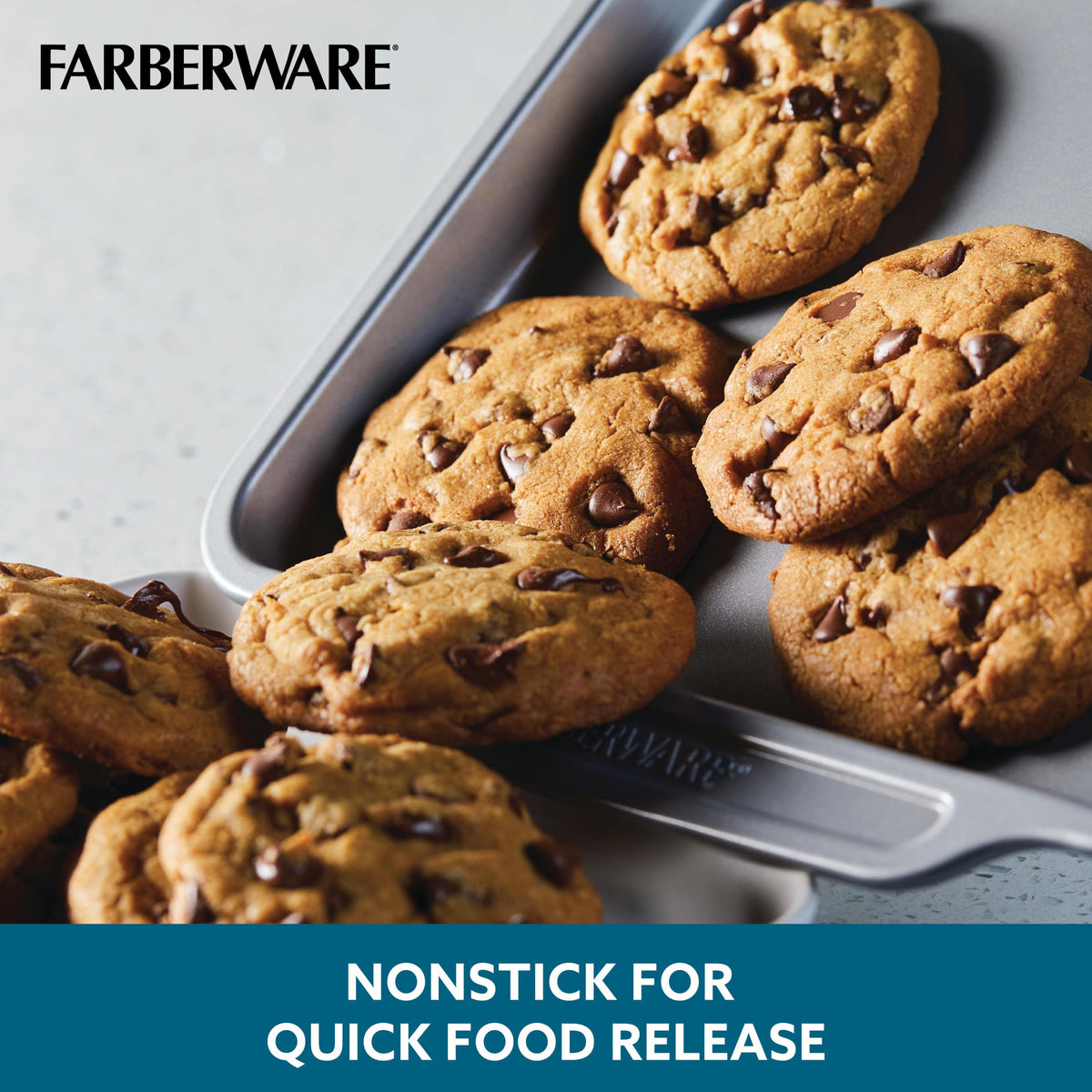 Farberware 9x5 loaf pan for breads and savory dishes