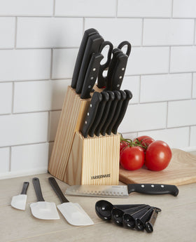 Farberware 4-inch utility knife for daily prep tasks.