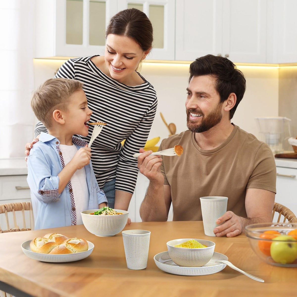 Farielyn-X dishwasher-safe surface for easy cleaning