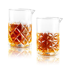 FARQAN 24oz mixing glass with engraved pattern provides anti-slip grip and refined bar aesthetics.