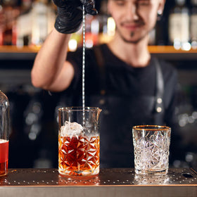 FARQAN 24oz glass with wide mouth and pour spout for smooth pours.