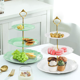 Fasmov wedding-decor display elevates dessert tables with compact portability.