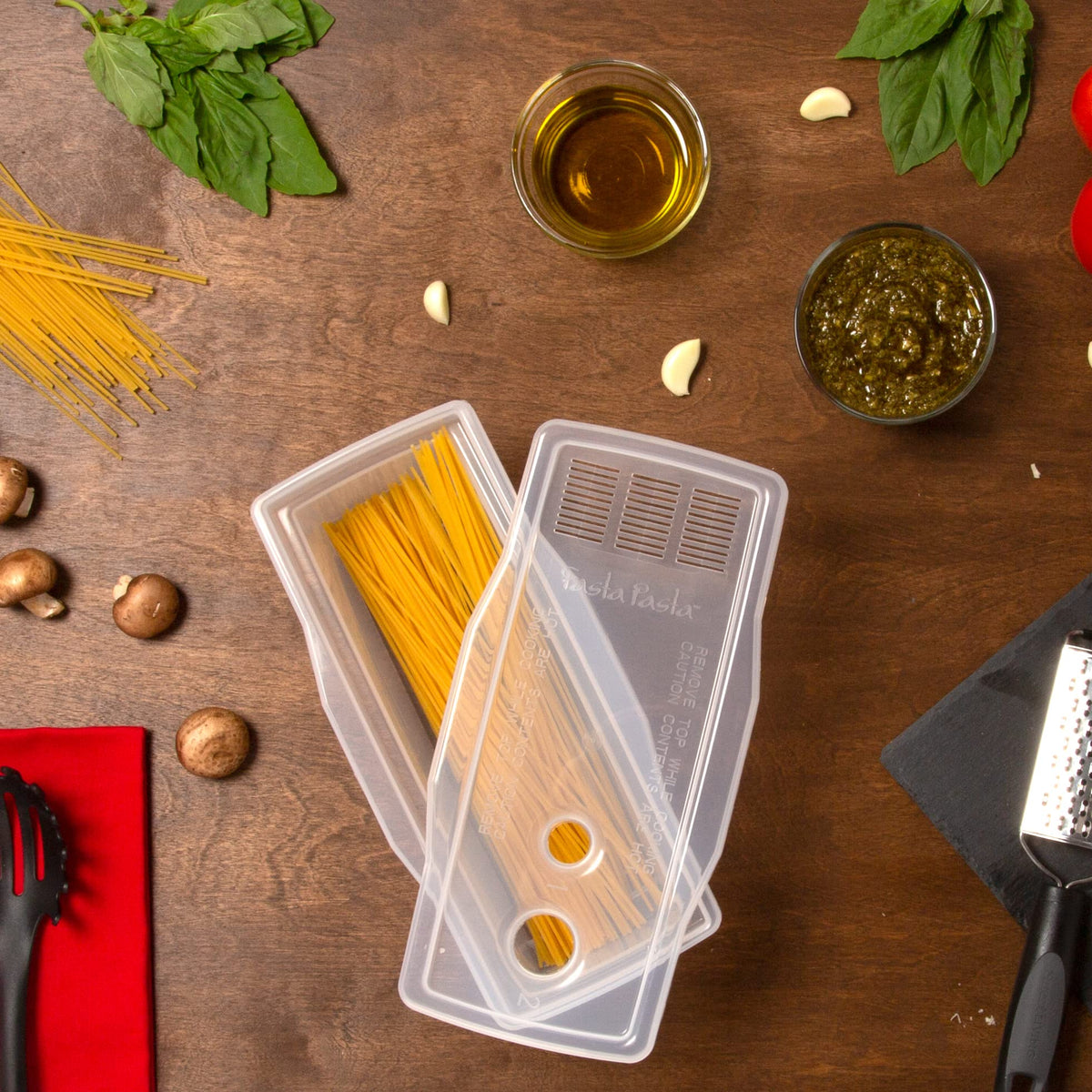 Compact design of Fasta Pasta fits small kitchens