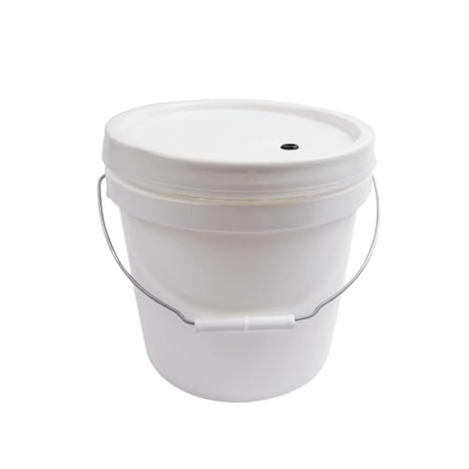 FastRack 2-gallon fermenting bucket with lid for easy homebrewing.