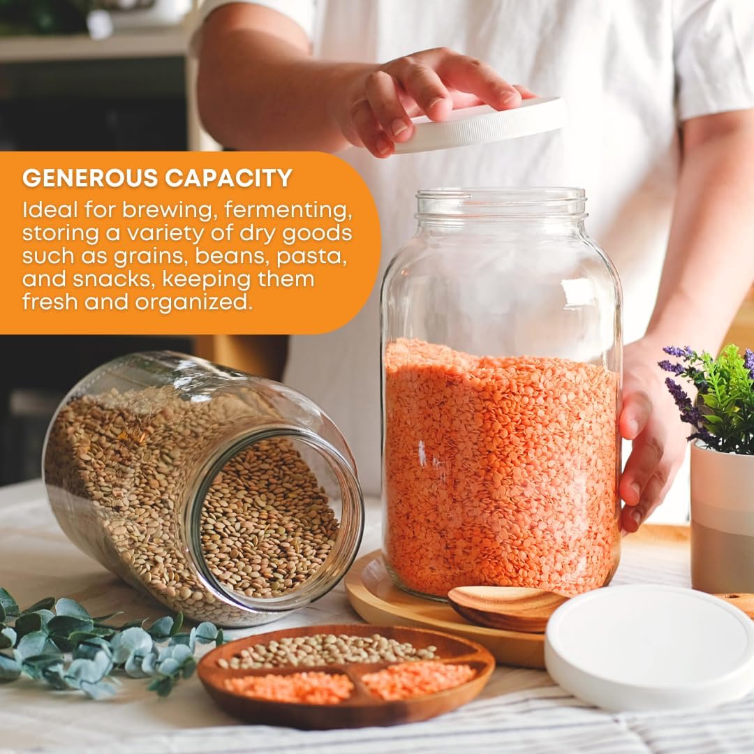 FastRack heavy glass jar demonstrates durable build for long-lasting kitchen use.