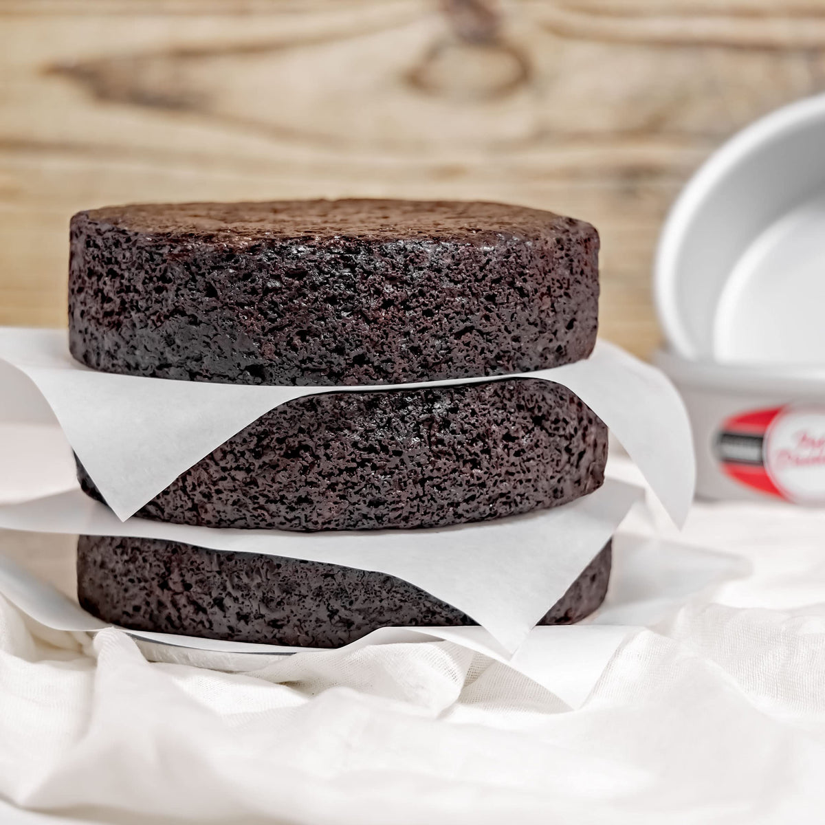 Fat Daddio's round cake pan interior view shows smooth surface for easy release.