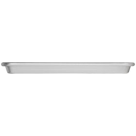 Fat Daddio's 13x9-inch sheet pan interior bottom for precise baking space.