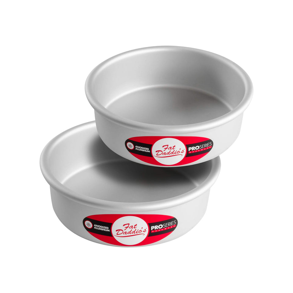 Fat Daddio's anodized round cake pan top view showing even heating and easy release.